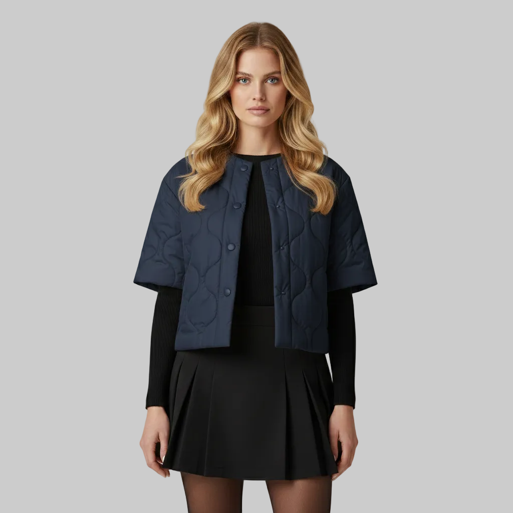 Piumino corto imbottito a maniche corte