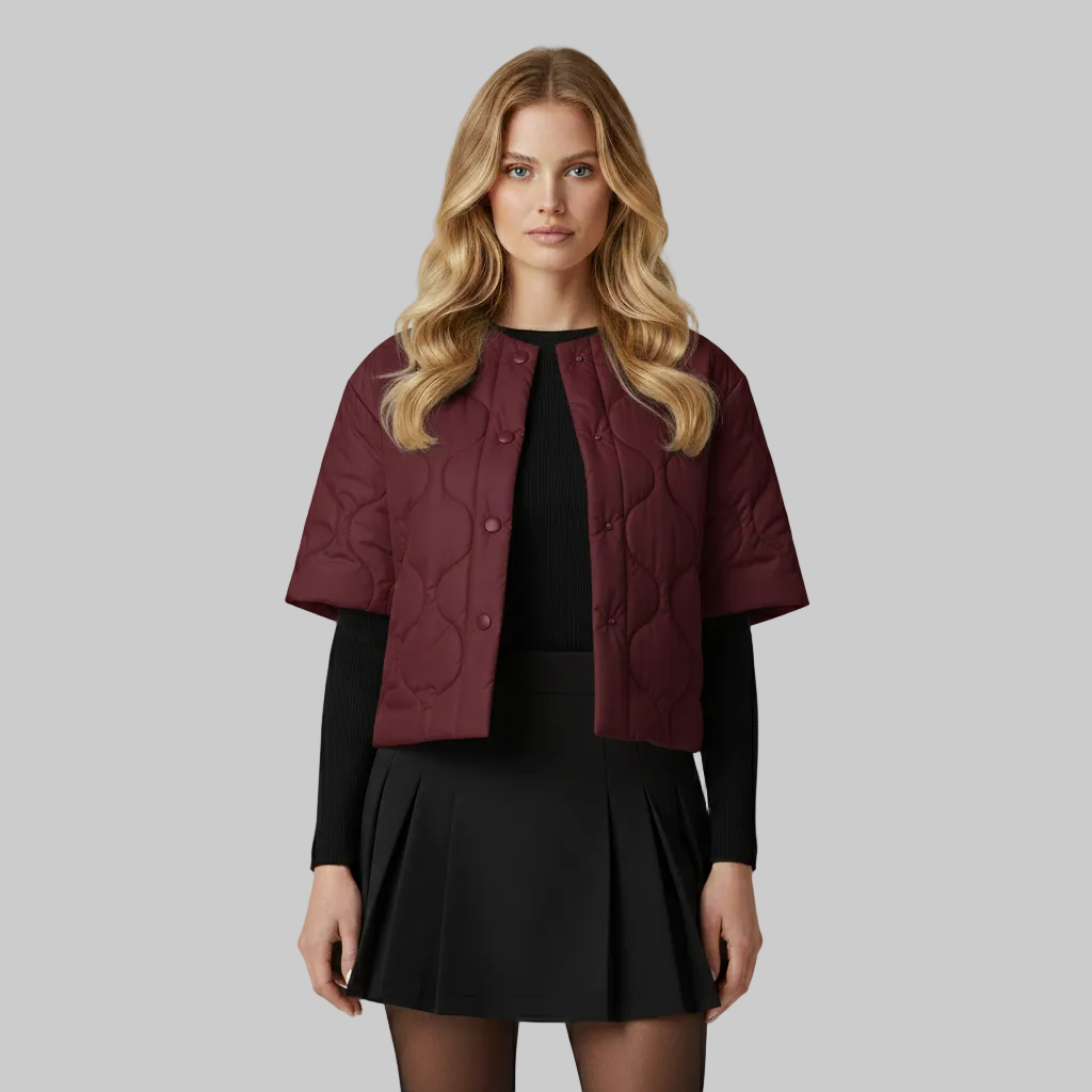 Piumino corto imbottito a maniche corte