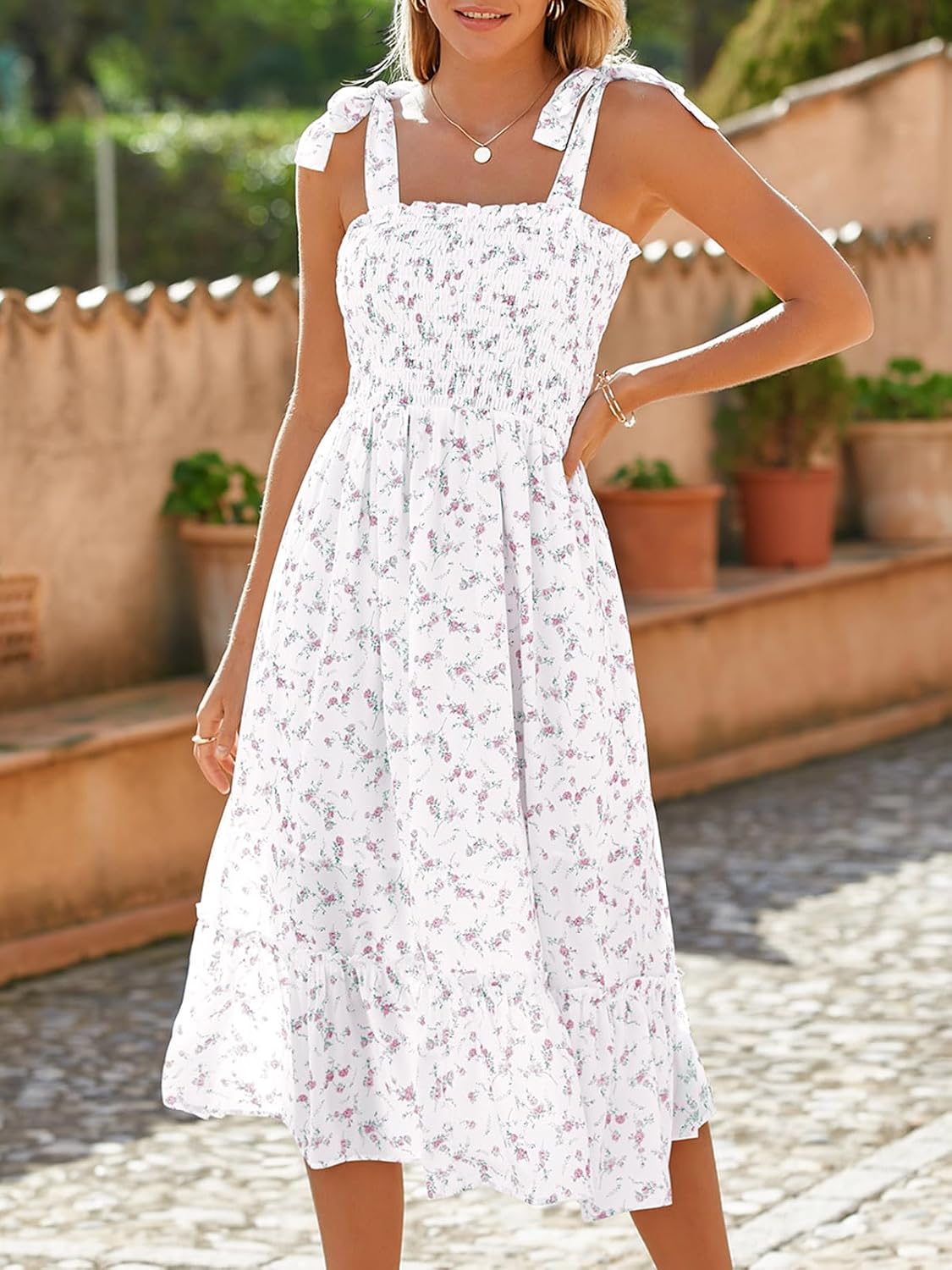 Jaimee Robe Femme Maxi Florale – Bretelles Réglables, Smock, Coupe Évasée d'Été