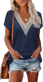Top Chiara para mujer – Escote en V con encaje, mangas pétalo, blusa casual elegante