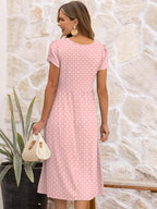Robe midi florale Elisa pour femme – manches courtes, col rond, coupe trapèze avec poches
