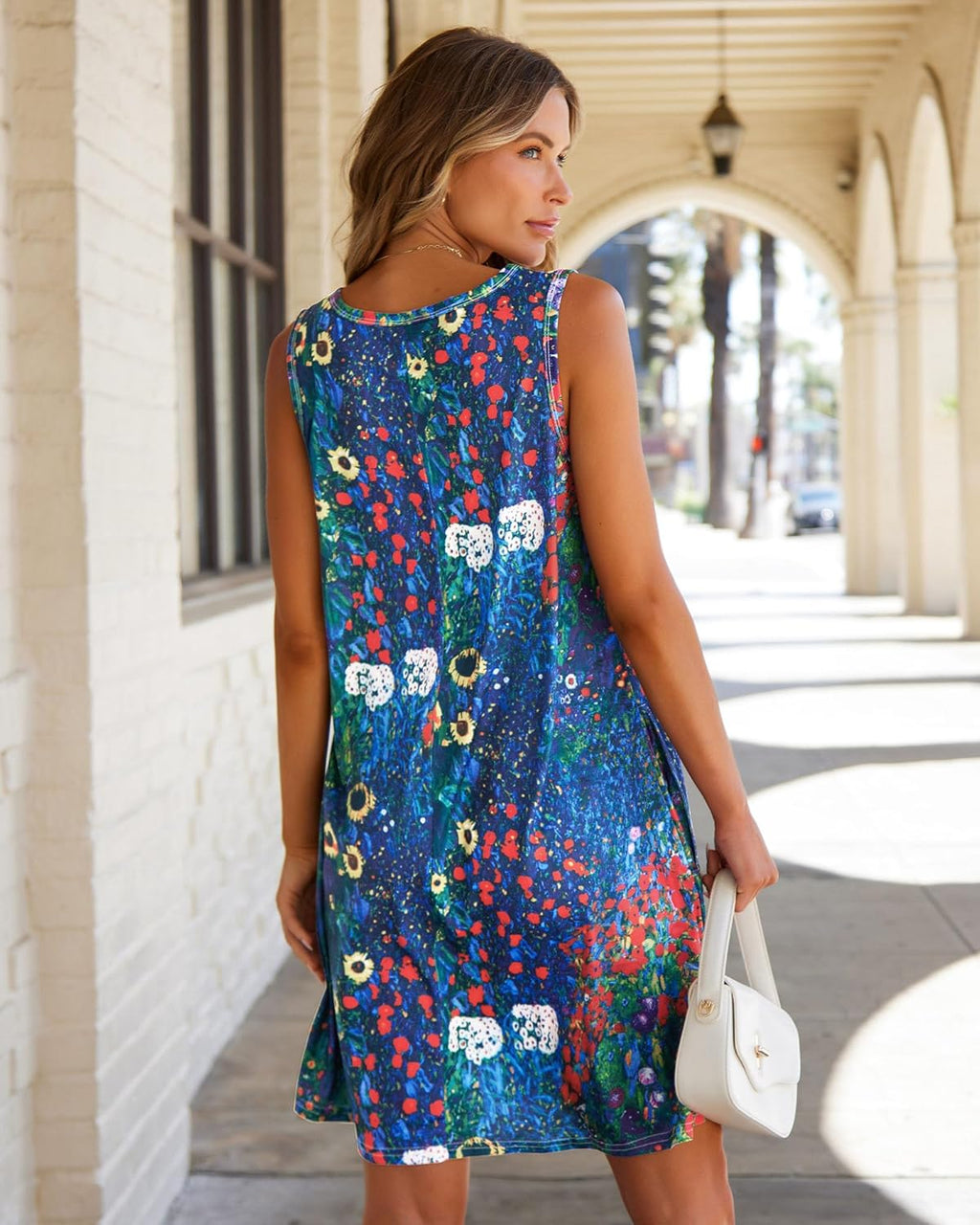 Vestido de Verano para Mujer Sara – Sin Mangas, Floral en Línea A, Bolsillos Casual