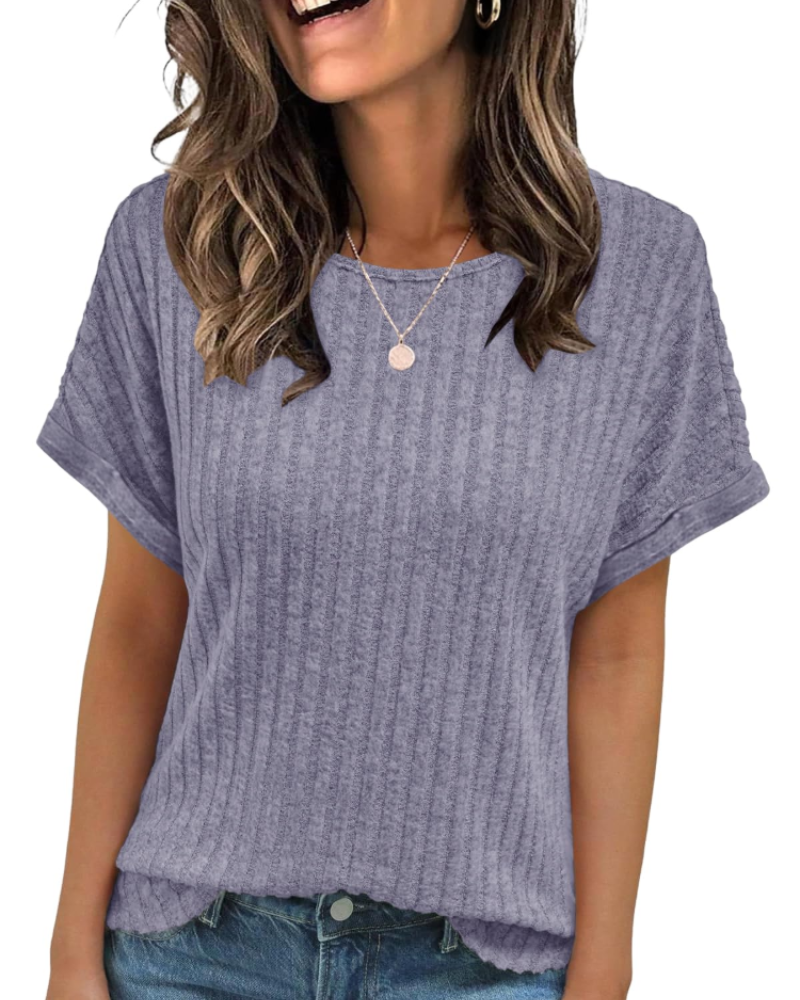 Camiseta Clara para mujer – Top acanalado con cuello redondo, mangas cortas y ajuste versátil