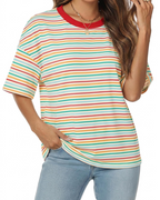 Clara T-shirt til kvinder med striber – Casual rundhalset T-shirt med korte ærmer og løs pasform