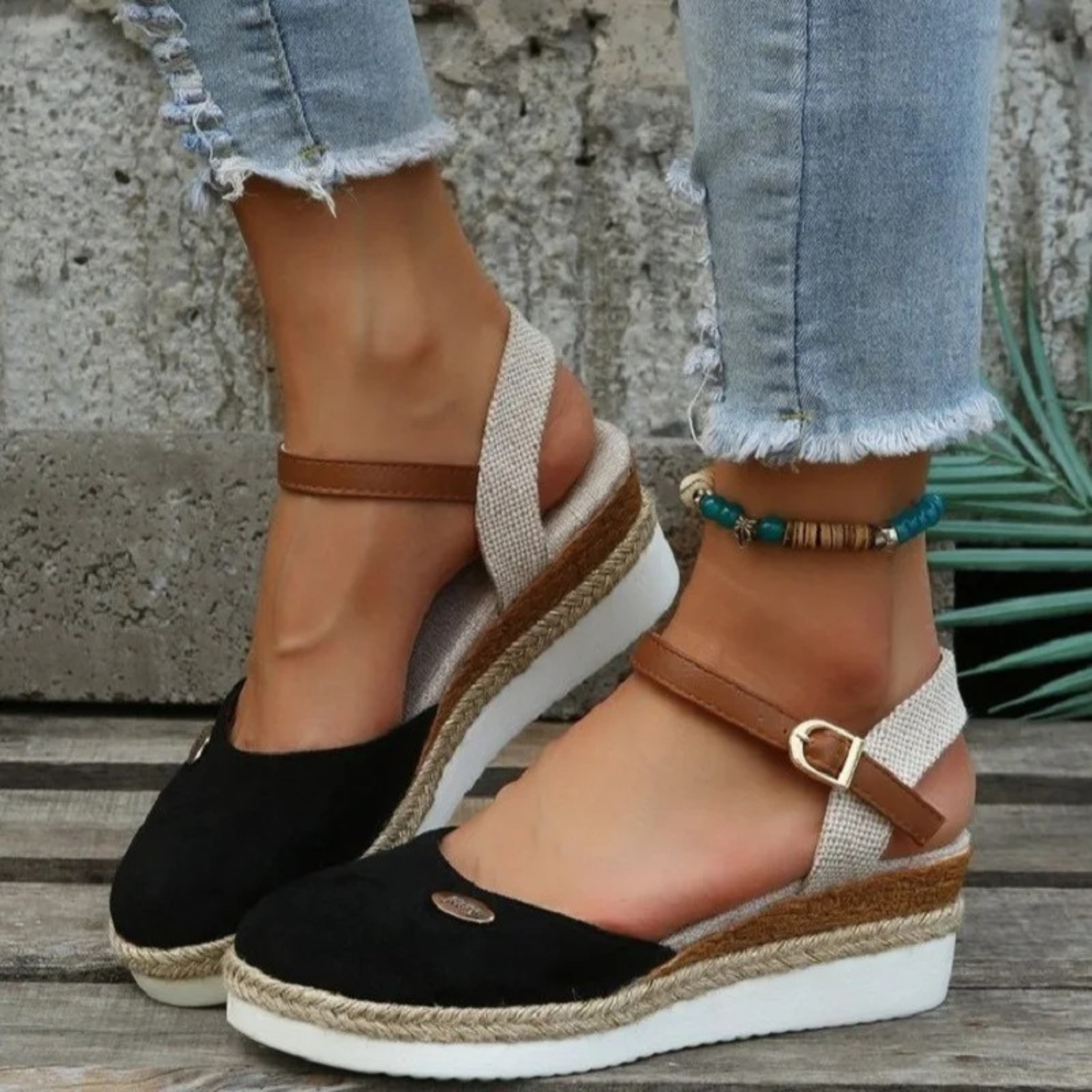Ariana Sandali Donna – Estilo Boho, Soporte de Arco y Comodidad para el Verano