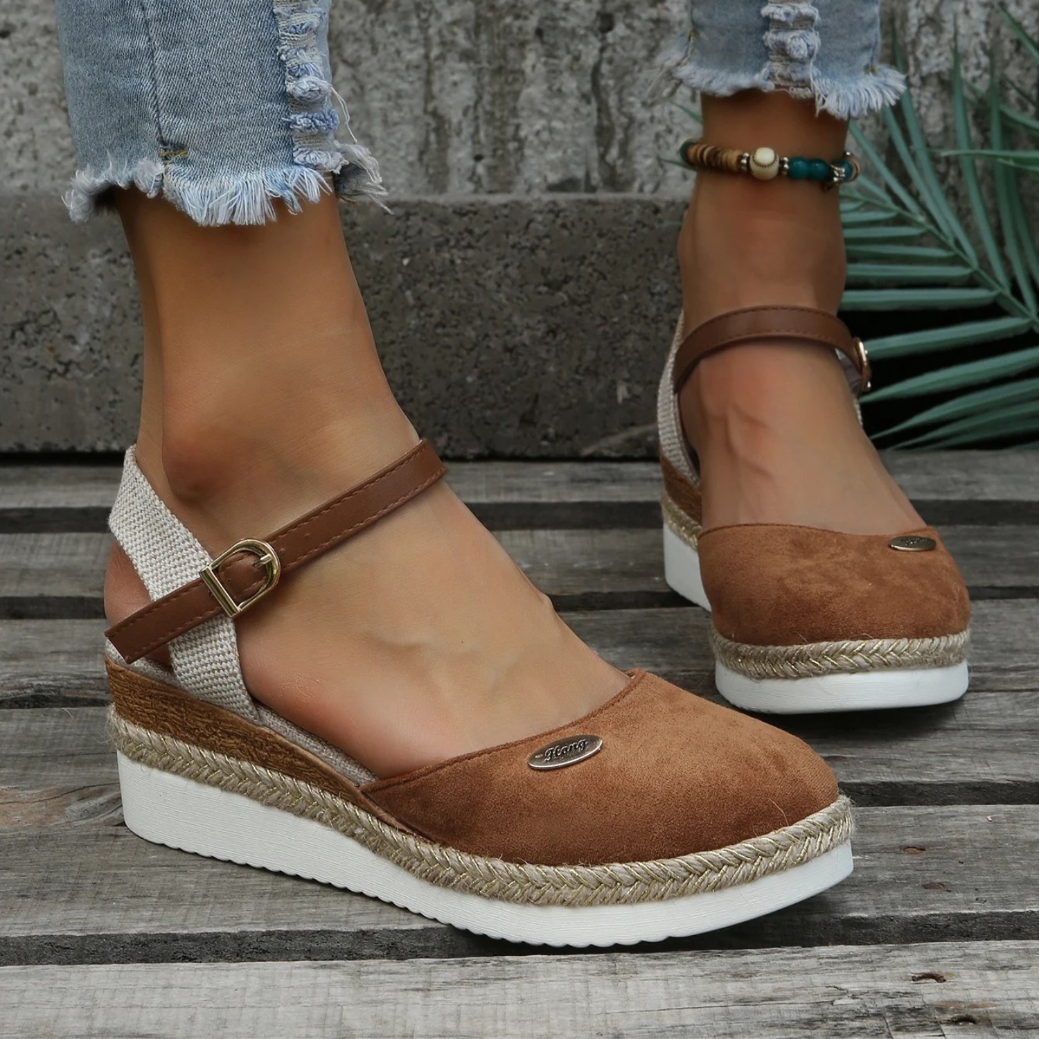 Ariana Sandali Donna – Estilo Boho, Soporte de Arco y Comodidad para el Verano