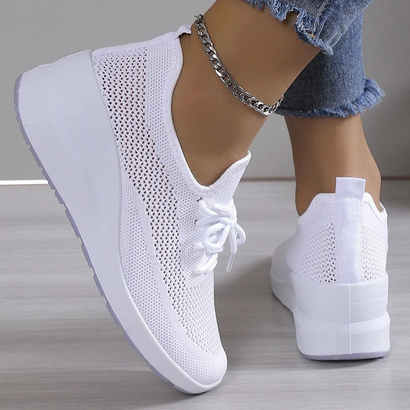 Baskets Gina pour femme respirantes – légères avec lacets, confort décontracté chic