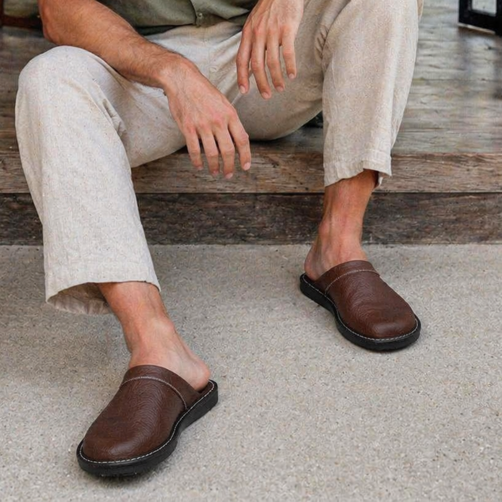 Mariano Chaussons Homme en Cuir – Mules Élégantes, Chaudes, Antidérapantes, Confort Hivernal