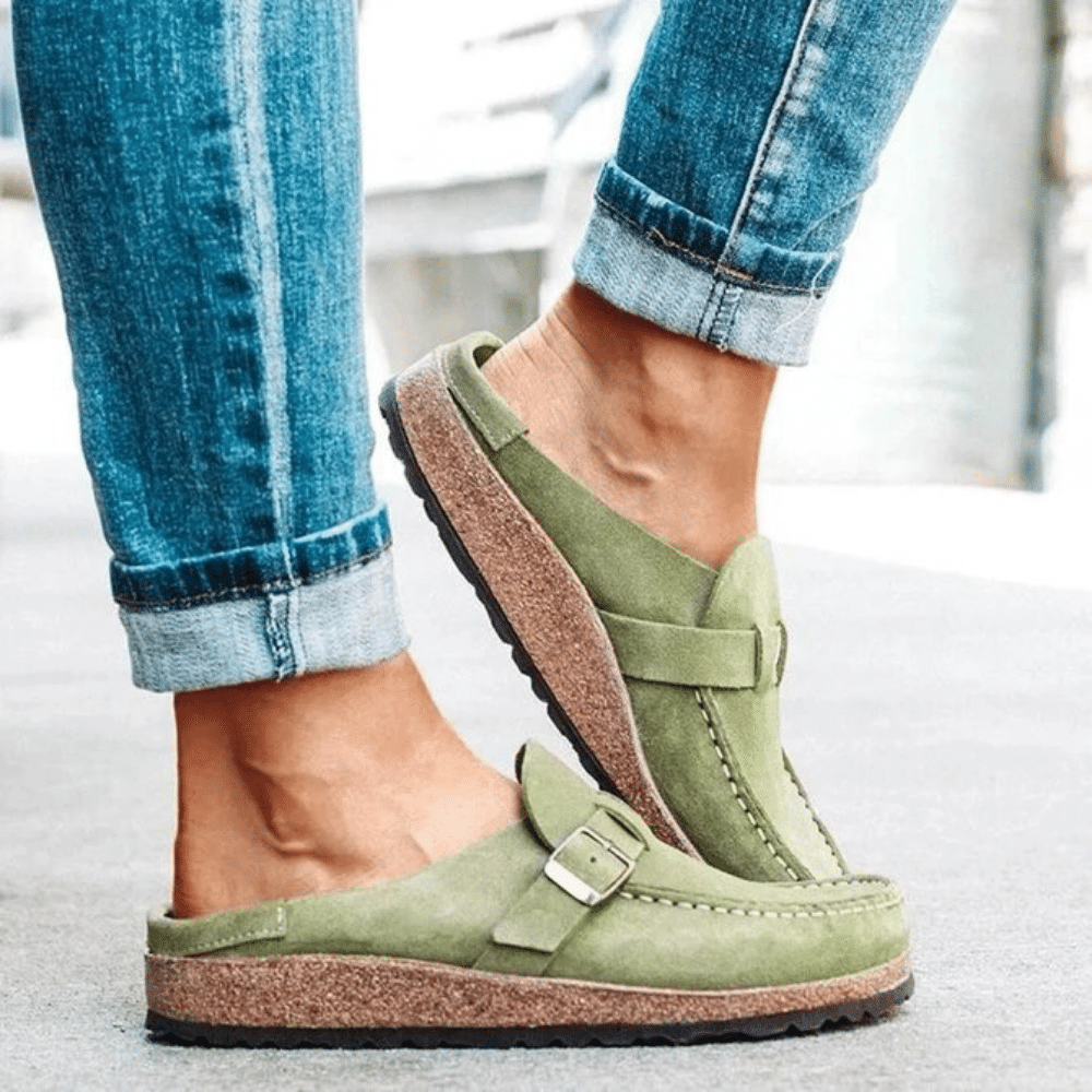 Georgia Zuecos Mujer – Diseño Ergonómico, Correa Ajustable y Comodidad Diaria