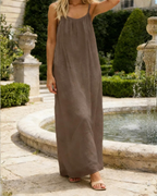 Claire Abito Donna – Maxi kjole med linnedlook, justerbare stropper og åben ryg