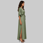 Amara Robe Longue Femme – Élégante, Col V & Ceinture en Tissu Fluide