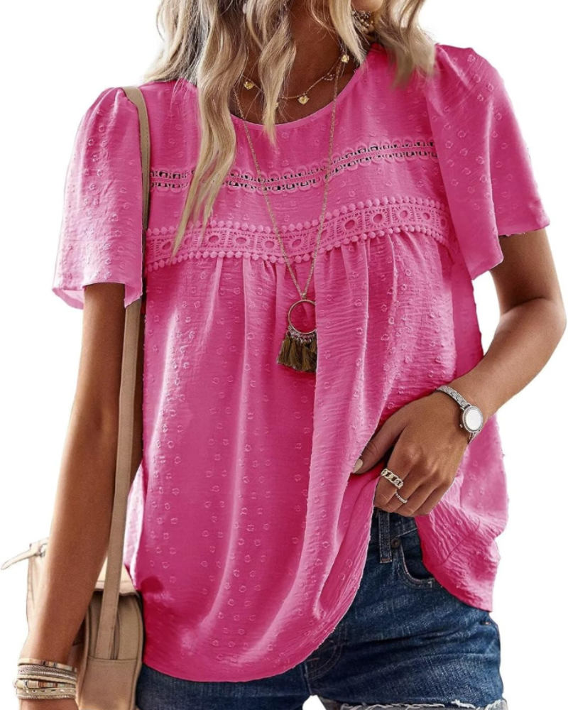 Teagan damebluse – blonder, korte, vide ærmer, rund hals og boho-stil