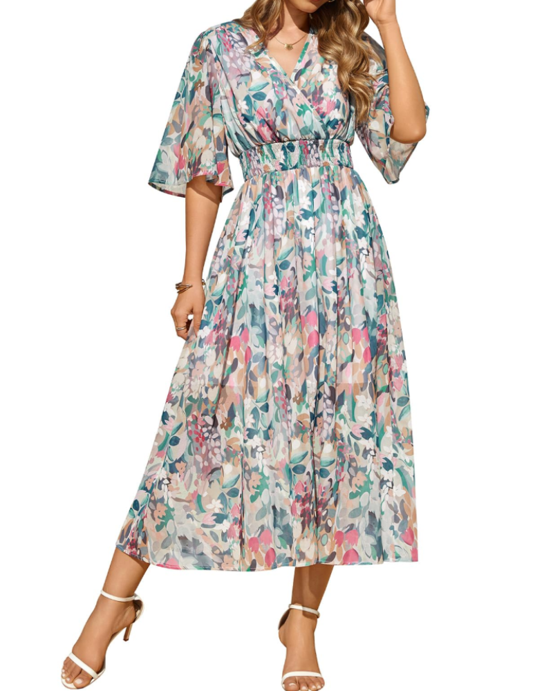 Robe longue fleurie pour femme Cambria – encolure en V, taille élastiquée et manches courtes