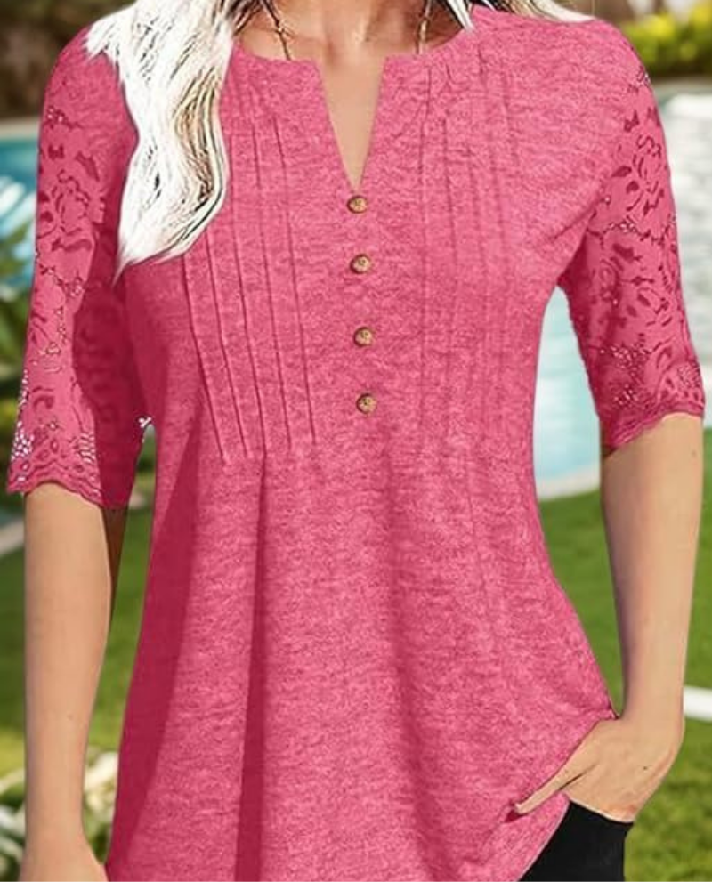 Megan Dámská letní halenka – výstřih do V, záhyby, knoflíky a krajkové detaily