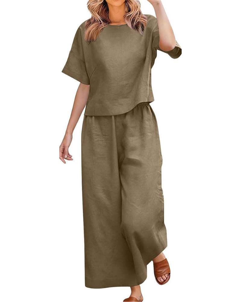 Komplettes Damen-Outfit aus Leinen und Baumwolle – T-Shirt und weite Curvy-Hose