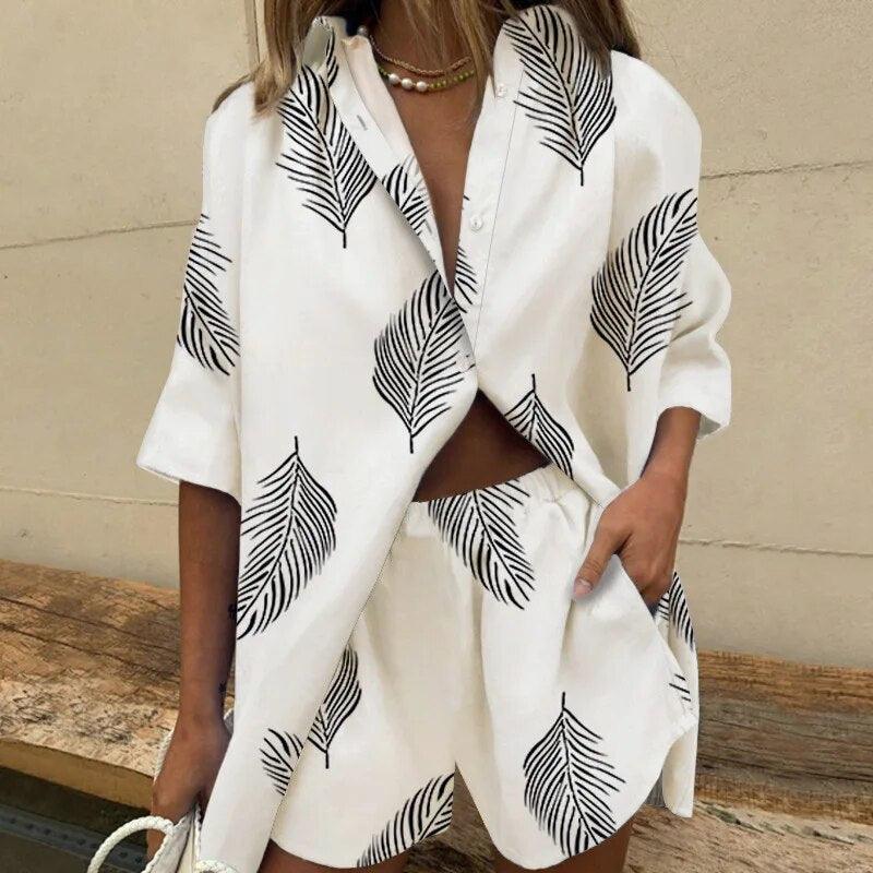 Ensemble Ivy deux pièces pour femme – Tenue d'été feuilles, chemise et short chic décontracté