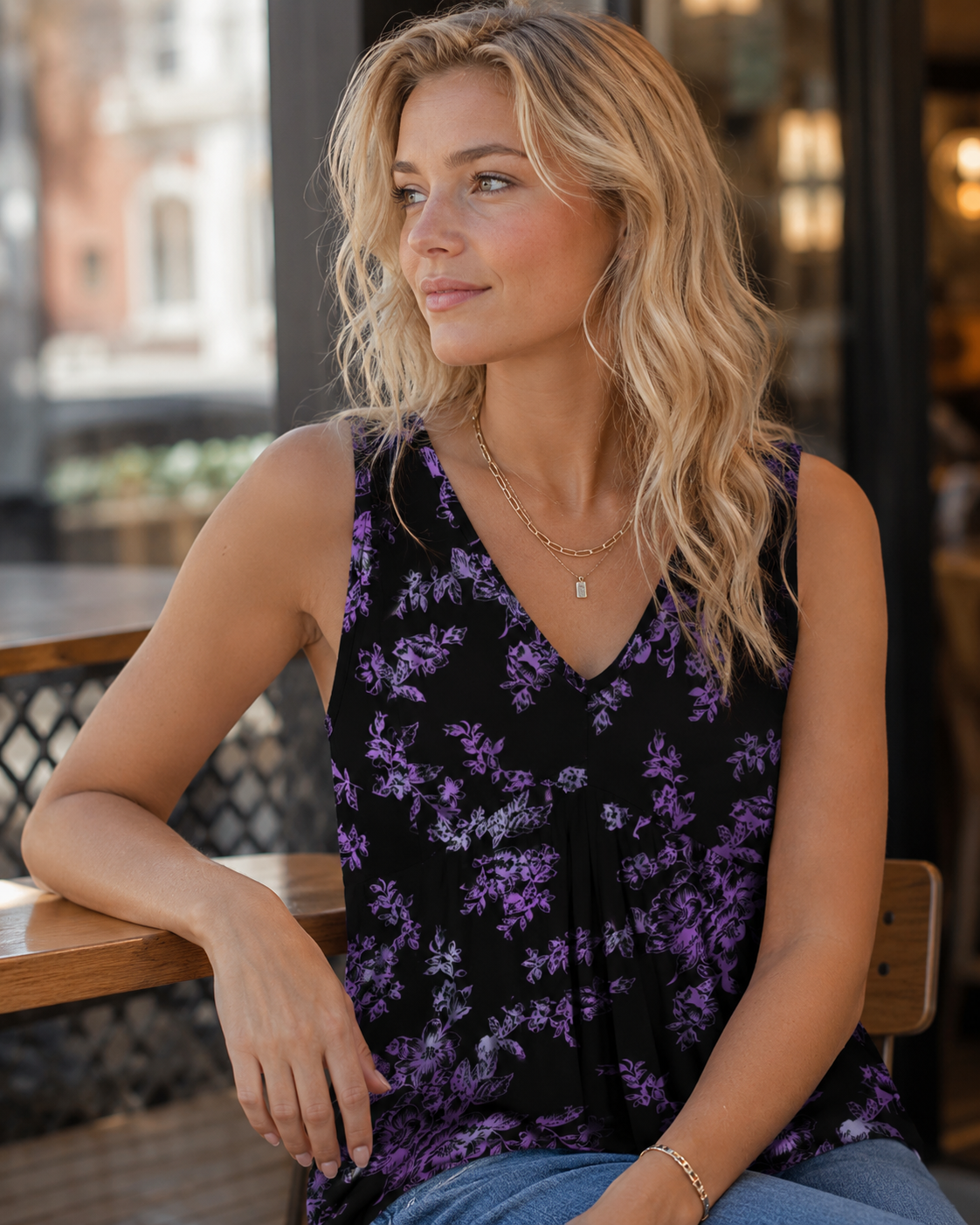 Sophie Canotta Donna Tencede – Virágmintás, V kivágású, laza szabású top
