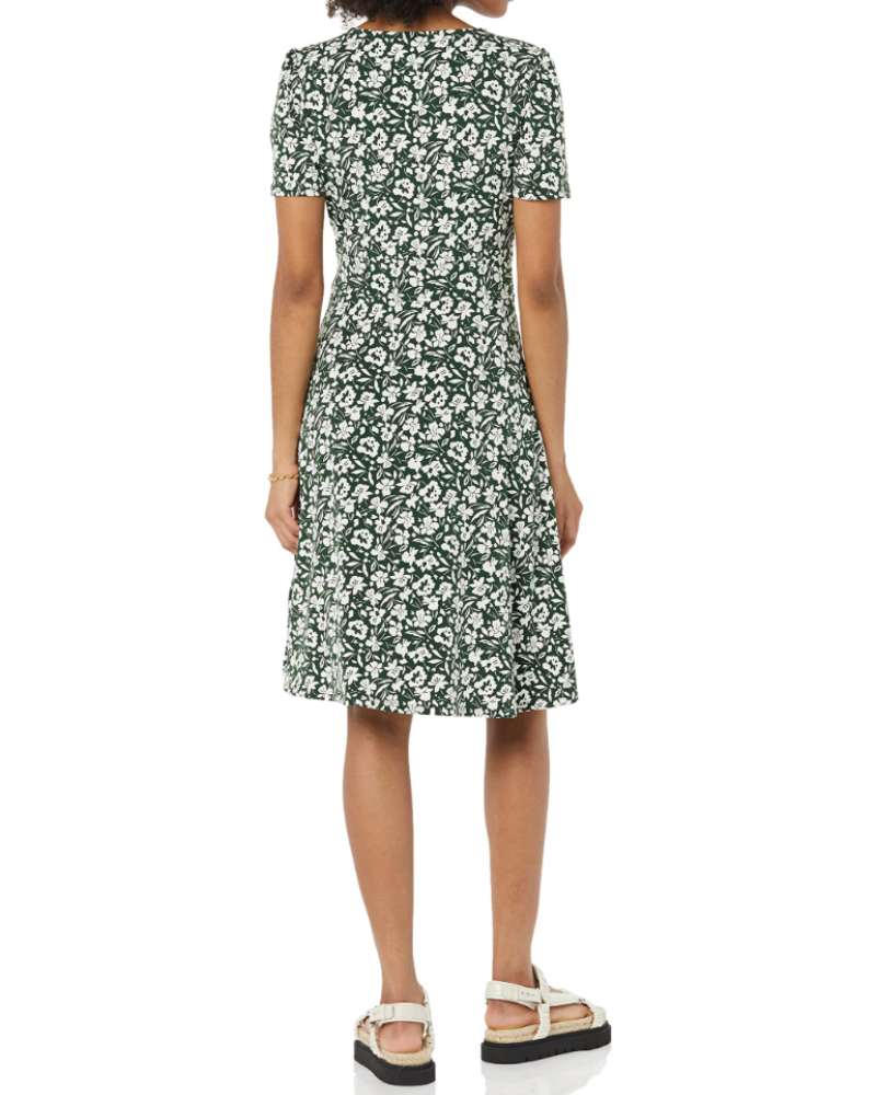 Avery Women's Dress – Fit & Flare Dress with V-Neck, Ruched Waist & A-Line Silhouette