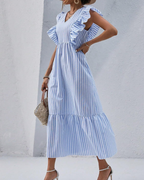 Robe longue femme Madeline Abito – Rayures bleues et blanches, volants, col en V et jupe à volants