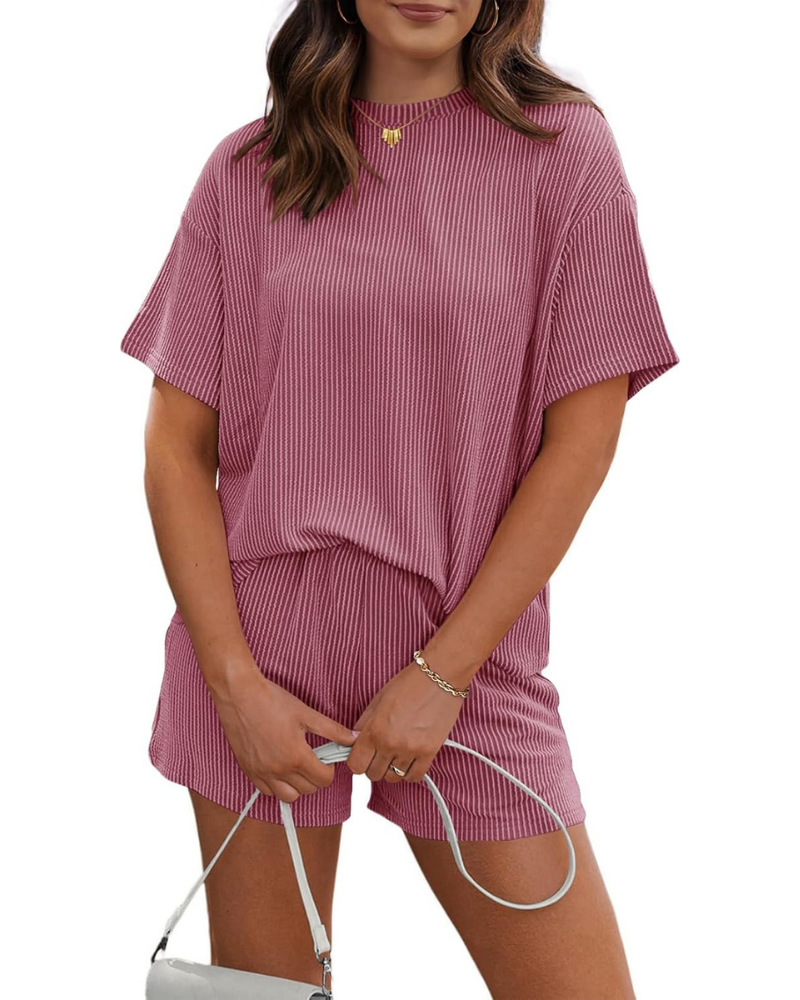 Delaney Set Donna 2 Pezzi – Maglia a Costine, T-Shirt Oversize e Shorts con Tasche