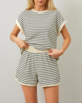Ensemble Peyton Donna 2 pièces – T-shirt à rayures et short côtelé avec poches