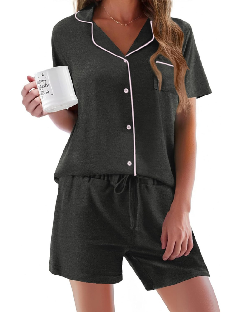 Madison Pigiama Donna – Set 2 Pezzi con Maniche Corte, Abbottonatura e Shorts Morbidi