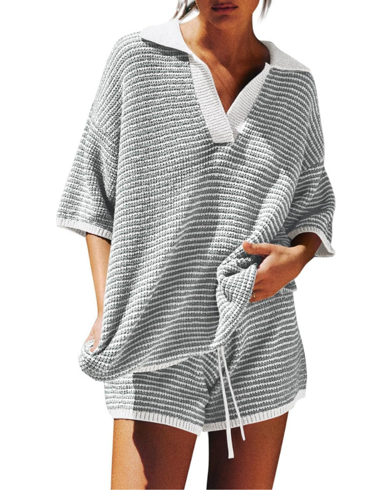 Greer Set Donna in Maglia – Top Oversize a V e Shorts a Vita Alta con Coulisse